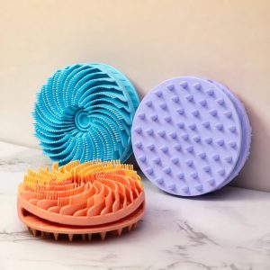 2-in-1 Pet Bath & Grooming Deshedding Brush